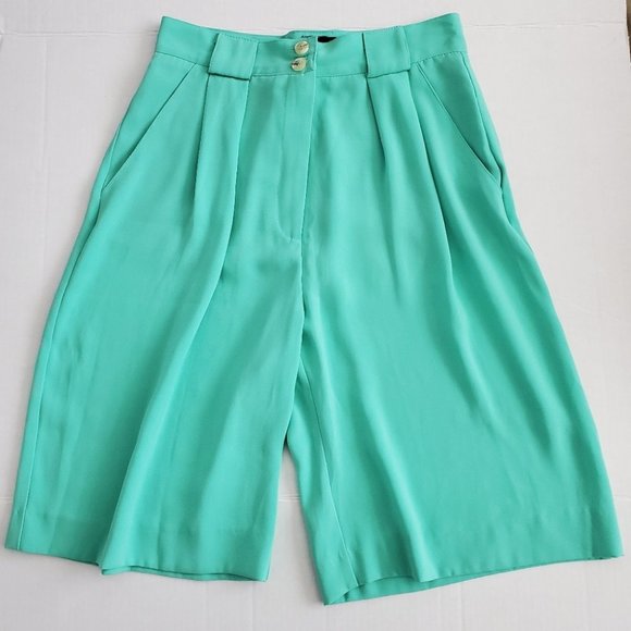 Asos High Rise Soft Tailored Bermuda Shorts, US 6 - Picture 2 of 8